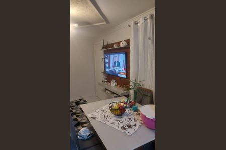 Sala de apartamento para alugar com 2 quartos, 52m² em Sítio Cercado, Curitiba