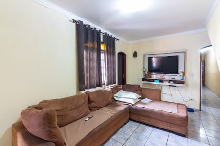 Sala de casa à venda com 4 quartos, 500m² em Santa Maria, Osasco