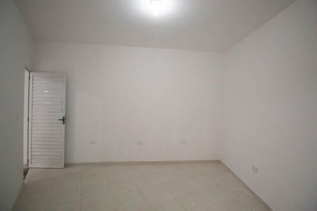 Quarto de casa para alugar com 1 quarto, 40m² em Jardim Virginia Bianca, São Paulo