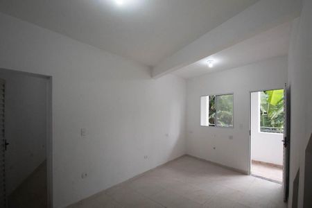 Sala / Cozinha de casa para alugar com 1 quarto, 40m² em Jardim Virginia Bianca, São Paulo