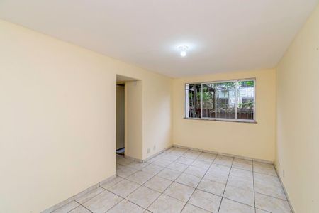 Sala de apartamento para alugar com 2 quartos, 50m² em Cordovil, Rio de Janeiro