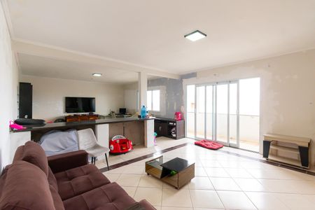 Sala de casa para alugar com 3 quartos, 357m² em Cidade Continental, São Paulo