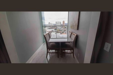 Sacada de apartamento para alugar com 2 quartos, 56m² em Km 18, Osasco