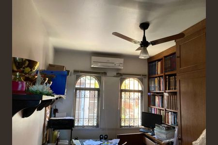 Casa à venda com 4 quartos, 160m² em Vila Sao Paulo, São Paulo