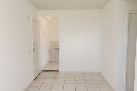 Sala de apartamento para alugar com 2 quartos, 55m² em Paciência, Rio de Janeiro