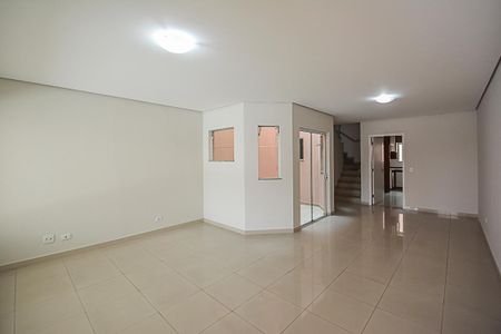Sala de casa à venda com 3 quartos, 210m² em Jardim Copacabana, São Bernardo do Campo