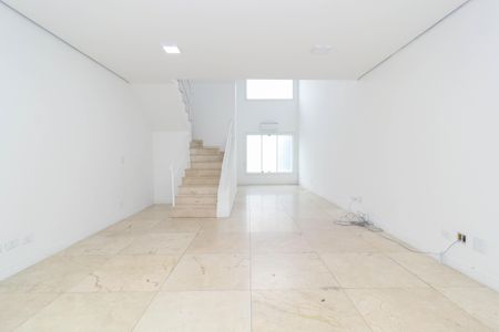 Sala de casa para alugar com 3 quartos, 250m² em Pinheiros, São Paulo