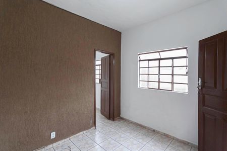 Sala de casa para alugar com 3 quartos, 300m² em Glória, Belo Horizonte