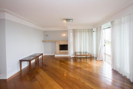 Apartamento à venda com 3 quartos, 183m² em Parque Colonial, São Paulo