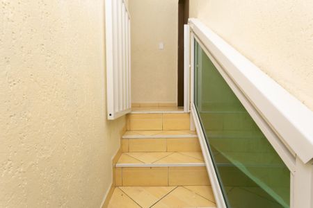 Escada de casa à venda com 3 quartos, 228m² em Vila Aparecida, São Paulo