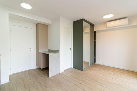 Stúdio de kitnet/studio para alugar com 1 quarto, 32m² em Pompeia, São Paulo