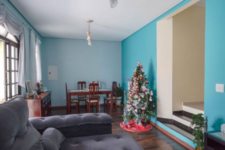 Sala de casa à venda com 4 quartos, 300m² em Jardim Rosa de Franca, Guarulhos