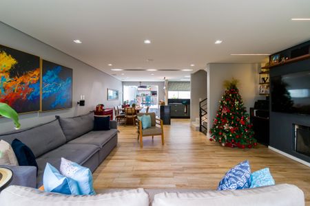 Casa de Condomínio à venda com 4 quartos, 269m² em Morumbi, São Paulo