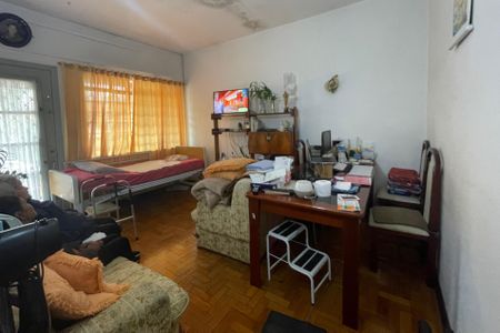 Casa para alugar com 3 quartos, 428m² em Santa Teresinha, São Paulo