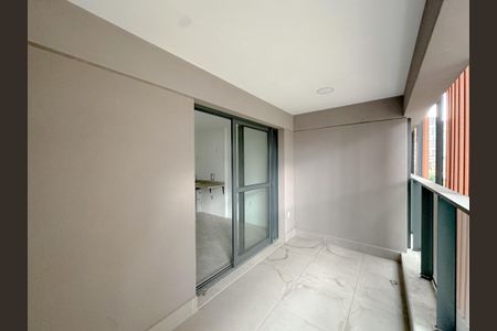 Varanda de kitnet/studio à venda com 1 quarto, 43m² em Perdizes, São Paulo