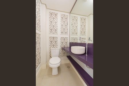 Lavabo de casa de condomínio à venda com 2 quartos, 116m² em Marechal Rondon, Canoas