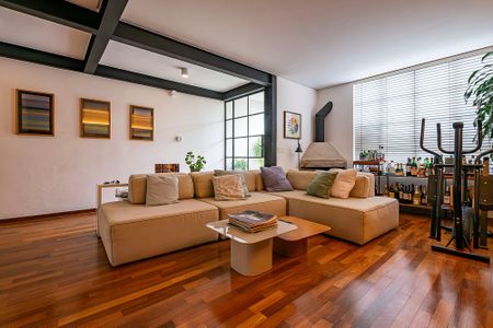 Sala de casa à venda com 3 quartos, 200m² em Pinheiros, São Paulo