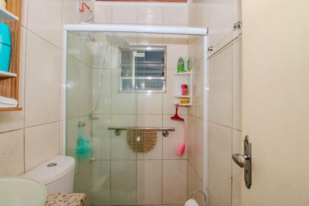 Banheiro de casa à venda com 2 quartos, 100m² em Costa E Silva, Porto Alegre