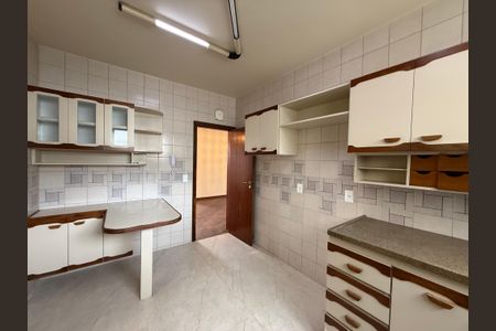 Apartamento para alugar com 4 quartos, 147m² em Sion, Belo Horizonte