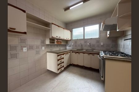 Apartamento para alugar com 4 quartos, 147m² em Sion, Belo Horizonte