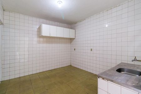 Casa para alugar com 1 quarto, 32m² em Vila Suzana, São Paulo
