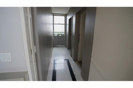 Apartamento para alugar com 4 quartos, 240m² em Belvedere, Belo Horizonte