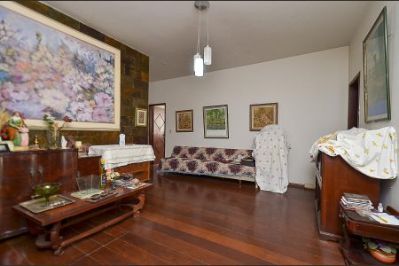 Sala 2 de casa para alugar com 5 quartos, 316m² em Sagrada Família, Belo Horizonte