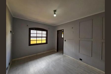 Casa para alugar com 4 quartos, 280m² em Jardim Maria Rosa, Taboão da Serra