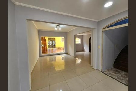 Casa para alugar com 4 quartos, 280m² em Jardim Maria Rosa, Taboão da Serra