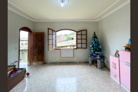 Casa para alugar com 5 quartos, 365m² em Rio Branco, Belo Horizonte