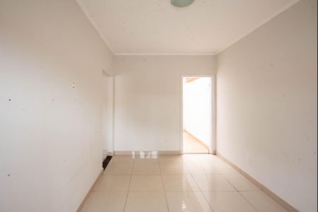 Sala de casa para alugar com 3 quartos, 256m² em Jardim Nova Europa, Campinas