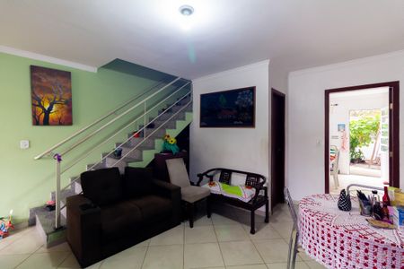 Sala de casa à venda com 2 quartos, 125m² em Jardim Adutora, São Paulo
