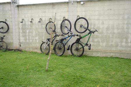 Bicicletário de apartamento para alugar com 2 quartos, 43m² em Parque Santa Rosa, Suzano