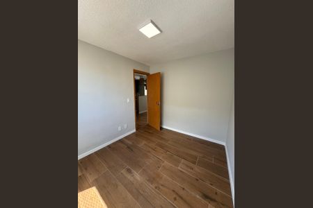 Apartamento à venda com 2 quartos, 44m² em São José, Canoas