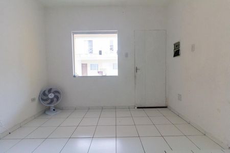 Sala de casa de condomínio à venda com 2 quartos, 56m² em Vila Silvia, São Paulo