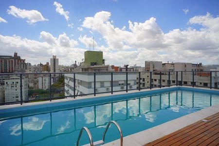 Área comum - Piscina de kitnet/studio para alugar com 1 quarto, 23m² em Independência, Porto Alegre