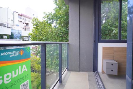 Varanda de kitnet/studio para alugar com 1 quarto, 42m² em Independência, Porto Alegre