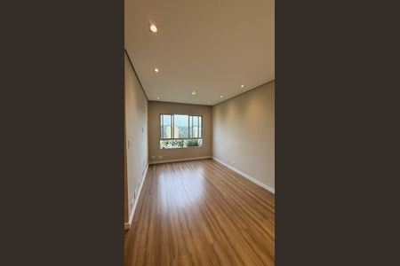 Apartamento para alugar com 2 quartos, 67m² em Jardim Ester, São Paulo