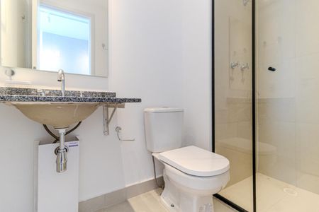 Banheiro de kitnet/studio à venda com 1 quarto, 24m² em Centro Histórico de São Paulo, São Paulo