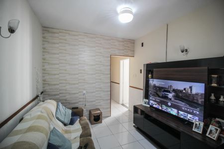 Sala de casa para alugar com 2 quartos, 200m² em Santa Terezinha, Mesquita