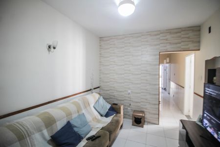 Sala de casa para alugar com 2 quartos, 200m² em Santa Terezinha, Mesquita