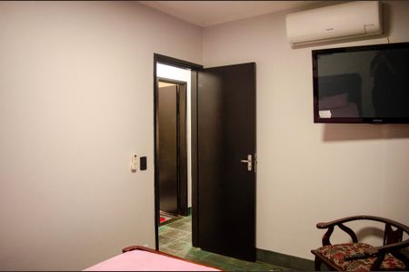 Casa para alugar com 4 quartos, 260m² em Residencial Sonho Verde, Goiânia