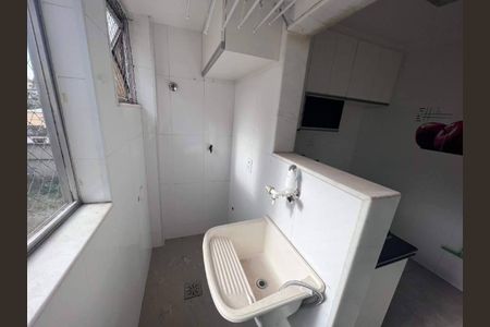 Apartamento à venda com 3 quartos, 70m² em Vila Ermelinda, Belo Horizonte