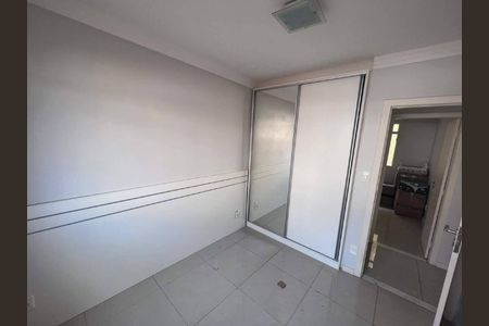 Apartamento à venda com 3 quartos, 70m² em Vila Ermelinda, Belo Horizonte