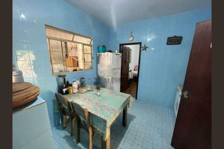 Casa à venda com 3 quartos, 241m² em Nova Vista, Belo Horizonte