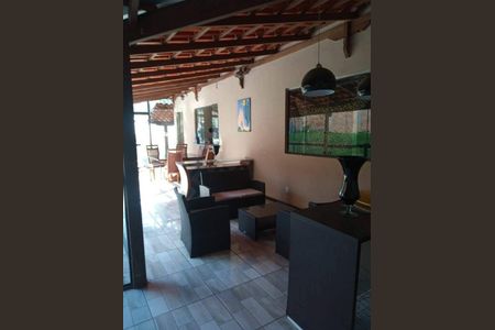 Casa à venda com 2 quartos, 216m² em Satelite, Belo Horizonte