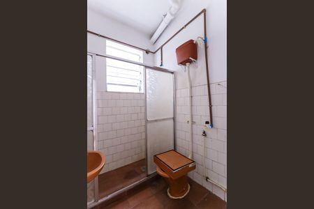 Banheiro de apartamento para alugar com 1 quarto, 35m² em Piedade, Rio de Janeiro