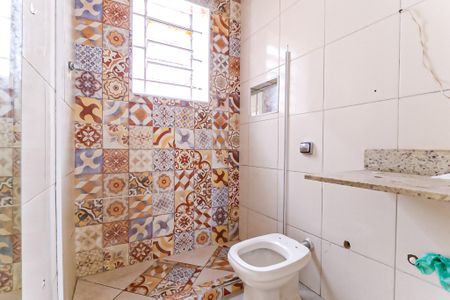 Banheiro de apartamento para alugar com 1 quarto, 35m² em Piedade, Rio de Janeiro