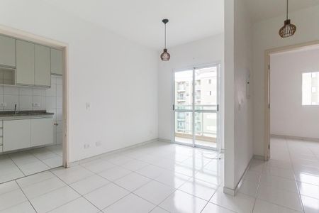 Sala de apartamento para alugar com 2 quartos, 56m² em Jardim Marica, Mogi das Cruzes
