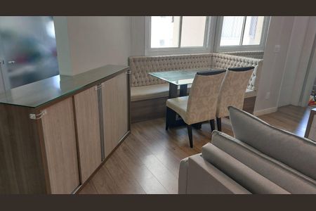Sala de apartamento à venda com 2 quartos, 48m² em Jardim do Lago, Jundiaí